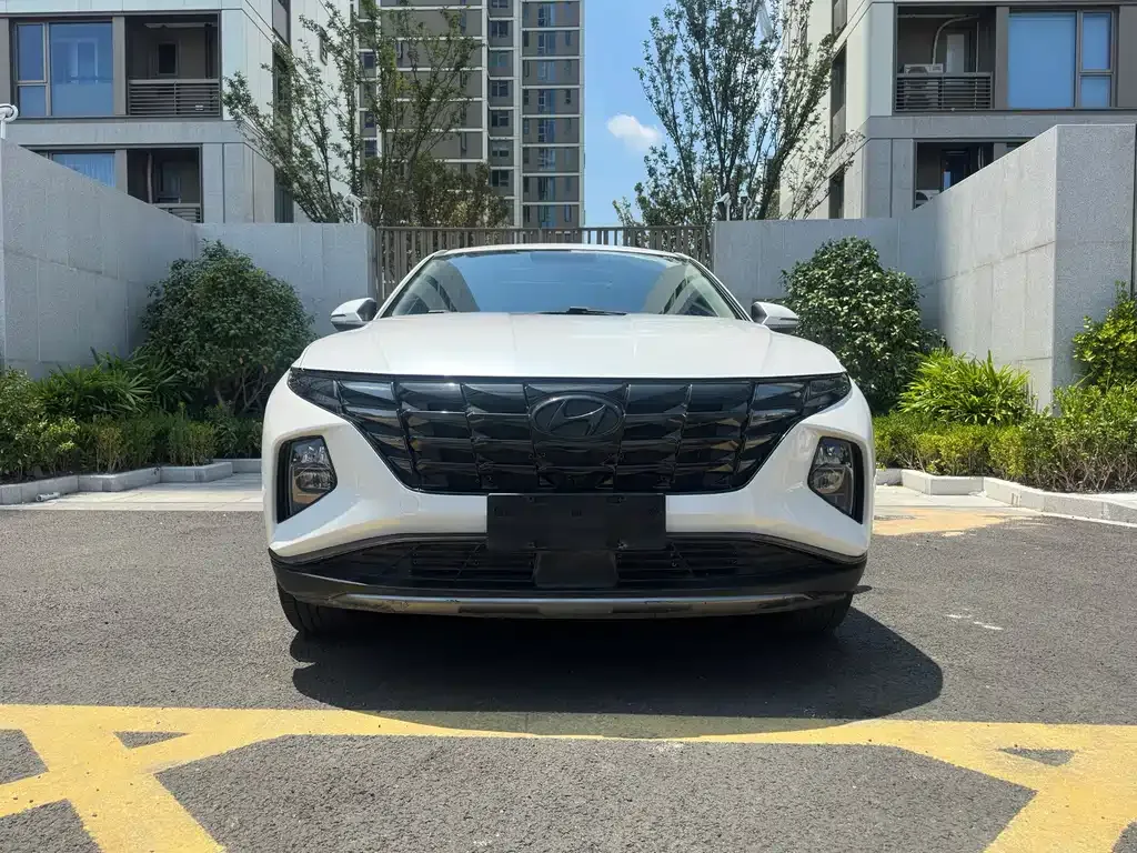 Hyundai Tucson — фото 7