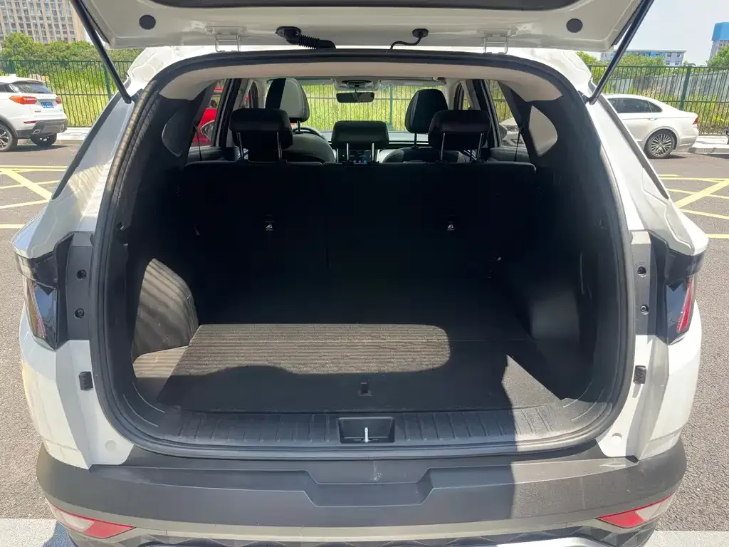 Hyundai Tucson — фото 6