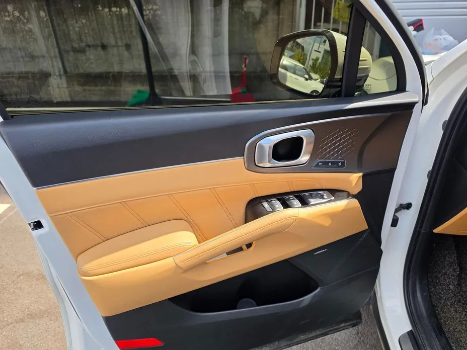 Kia Sorento — фото 4
