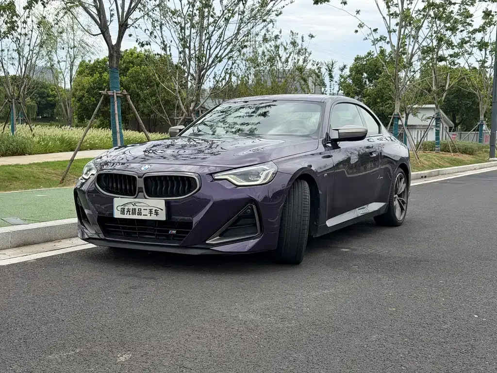BMW M240i — фото 1