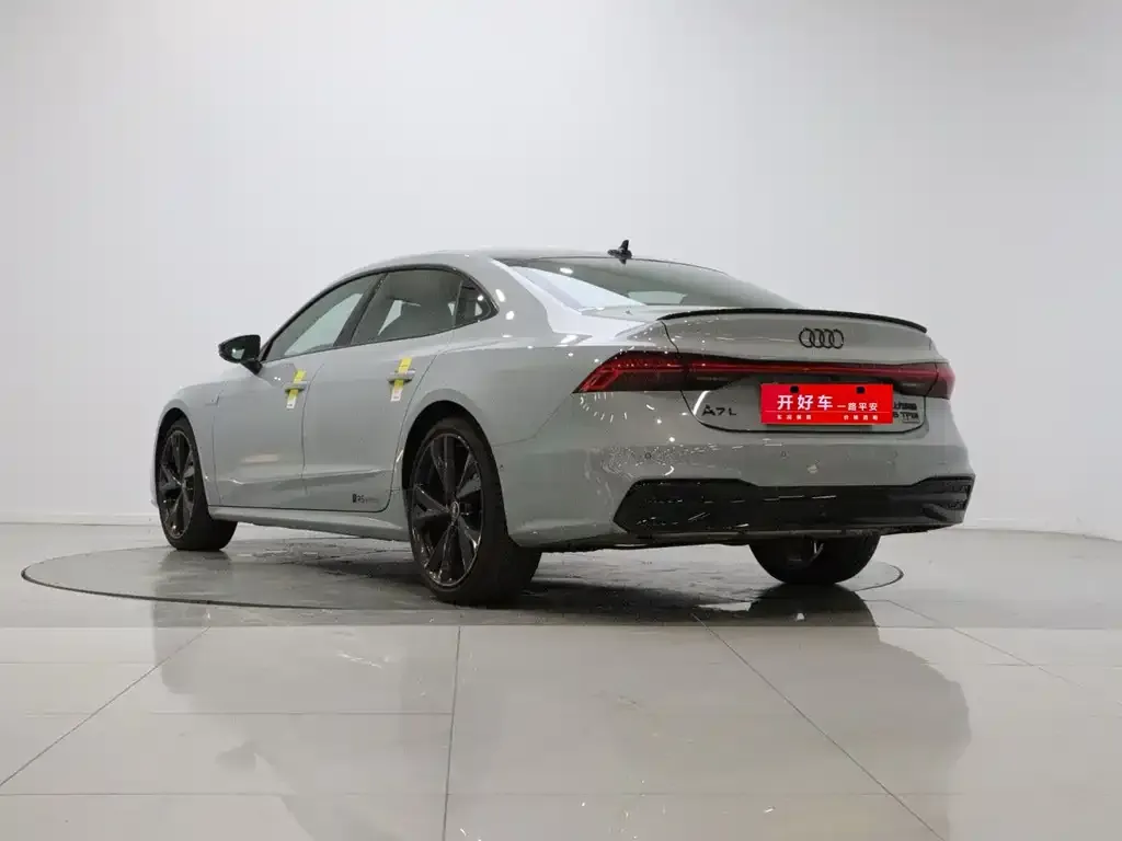 Audi A7L — фото 4