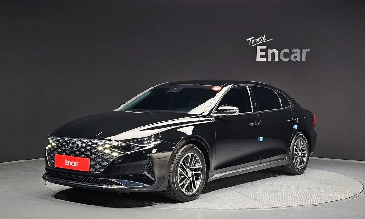 Hyundai Grandeur — фото 1