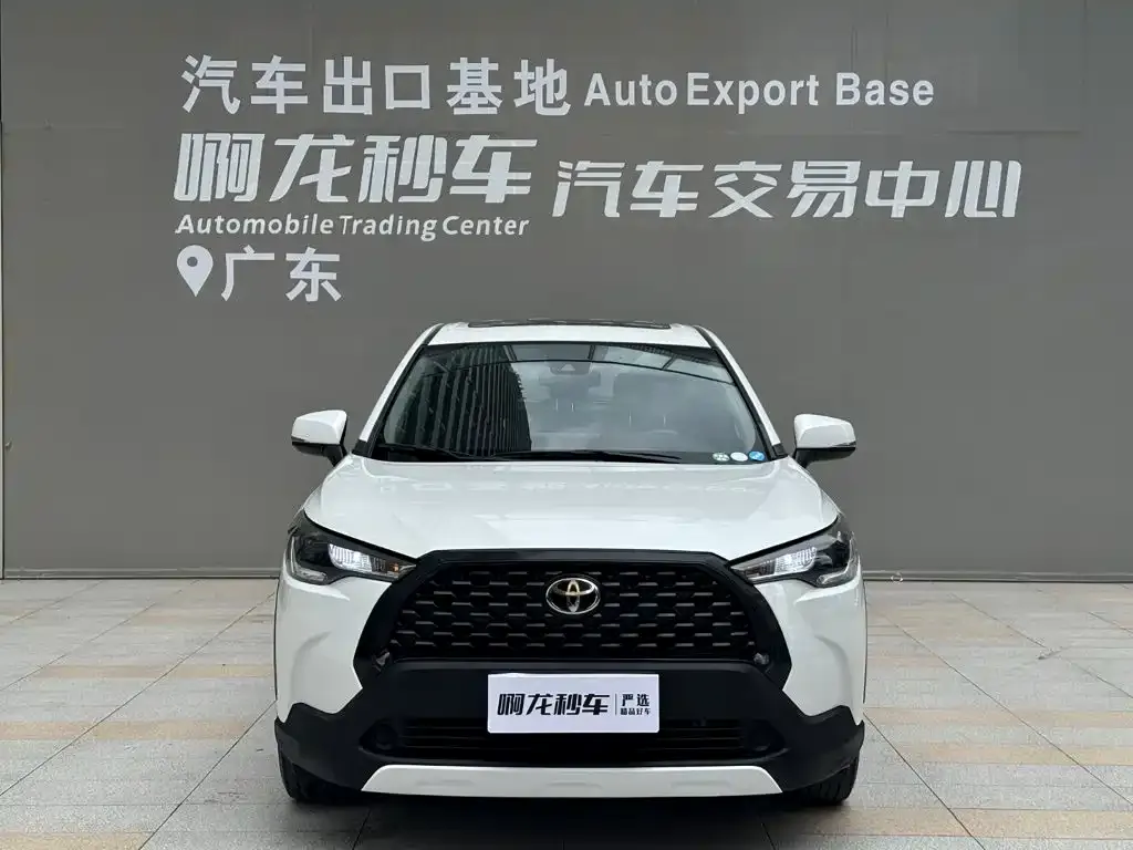 Toyota Corolla Cross — фото 2