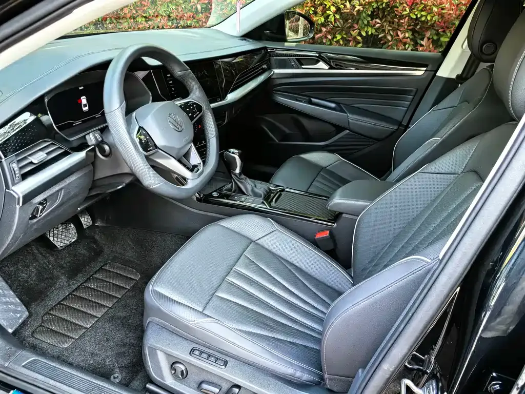 Volkswagen Passat — фото 7