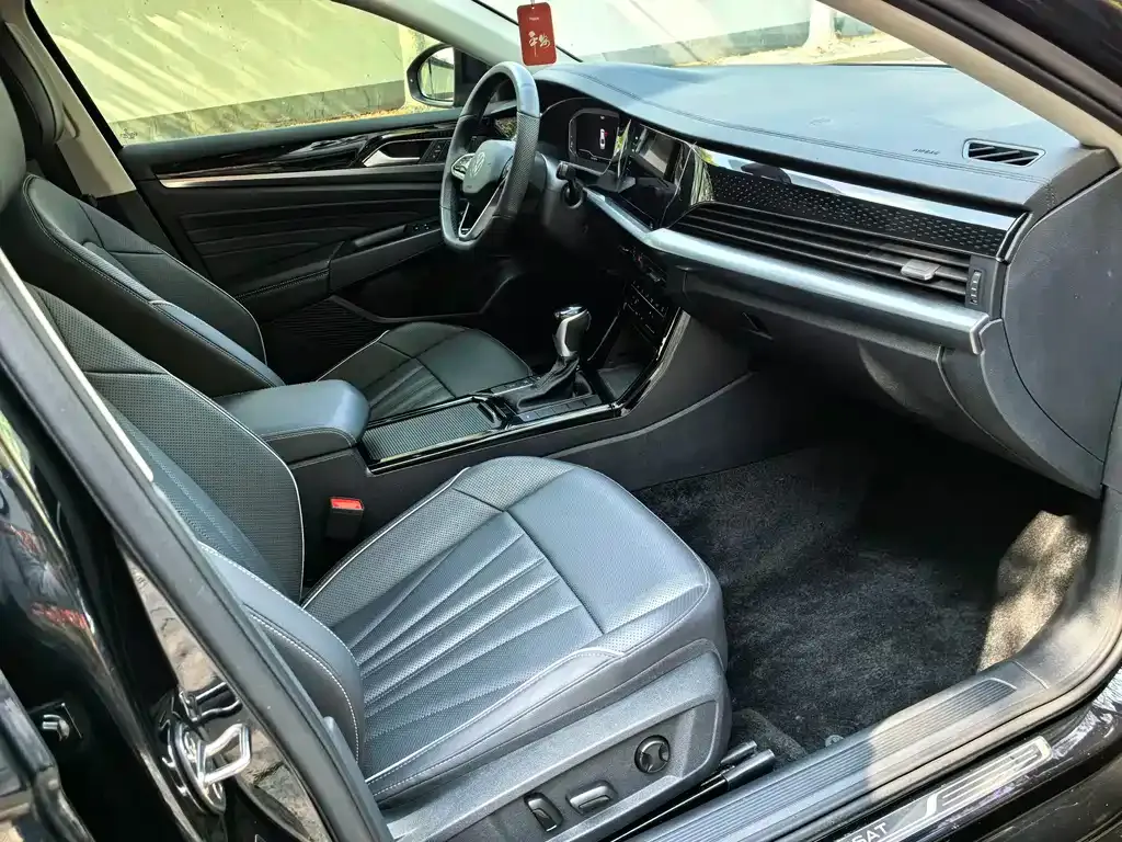 Volkswagen Passat — фото 3
