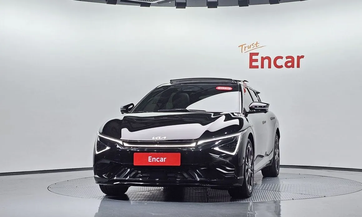 Kia EV6 — фото 2