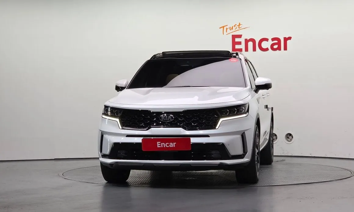 Kia Sorento — фото 3