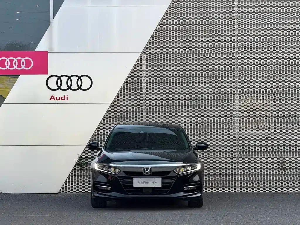 Honda Accord — фото 4