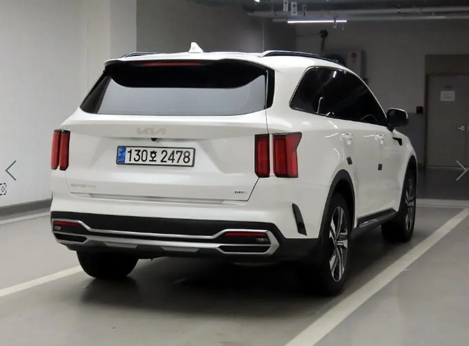 Kia Sorento — фото 10