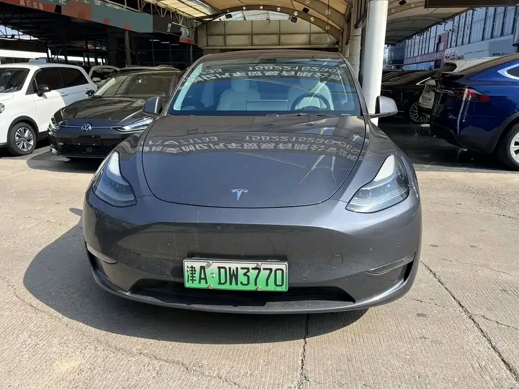 Tesla Model Y — фото 7