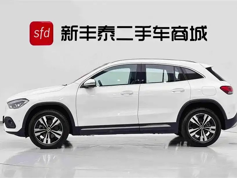 Mercedes-Benz GLA — фото 4