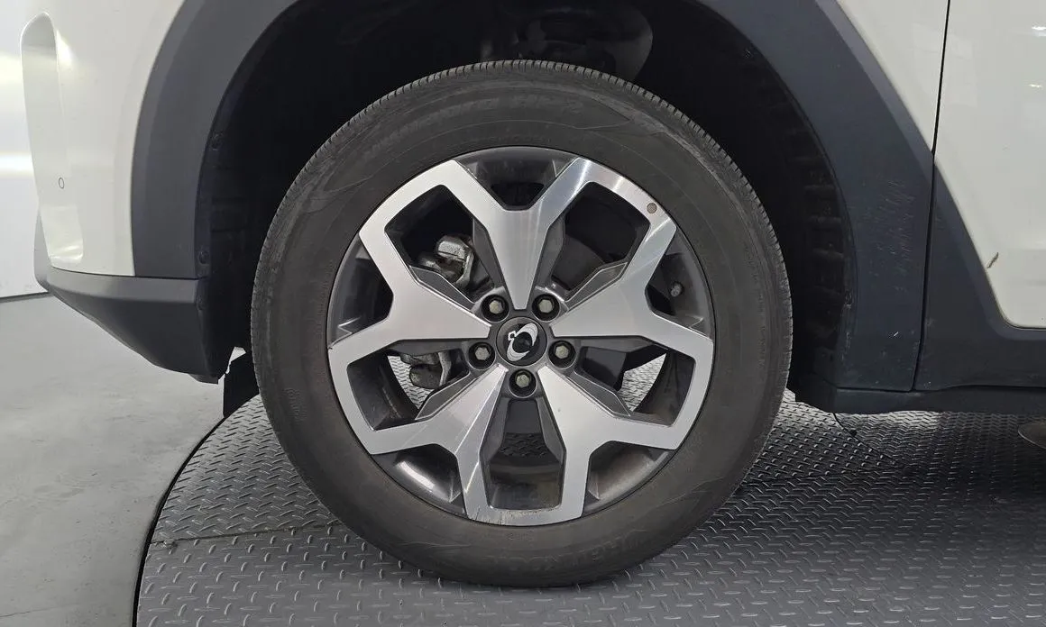 KG Mobility (Ssangyong) Torres — фото 10