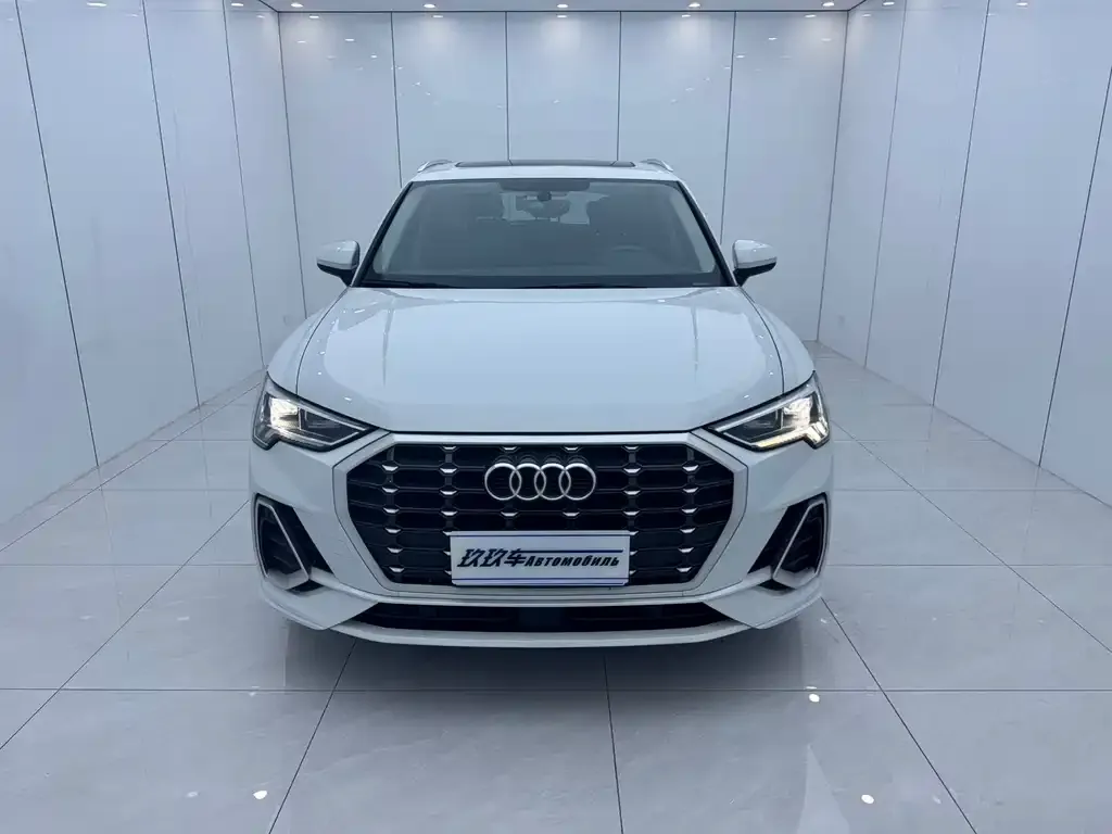 Audi Q3 — фото 4