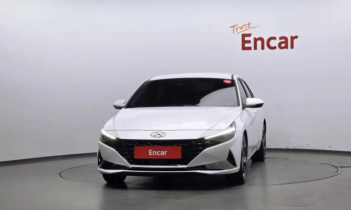 Hyundai AVANTE — фото 2