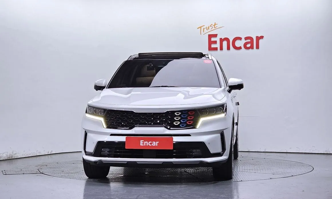 Kia Sorento — фото 10