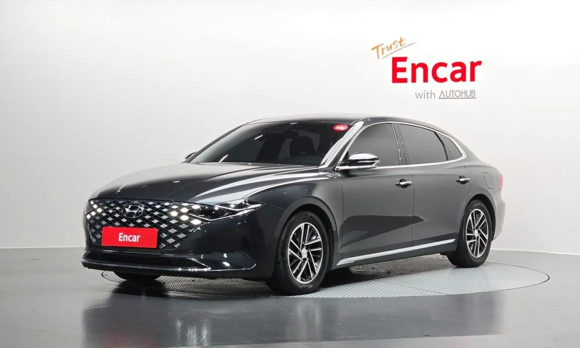 Hyundai Grandeur — фото 1