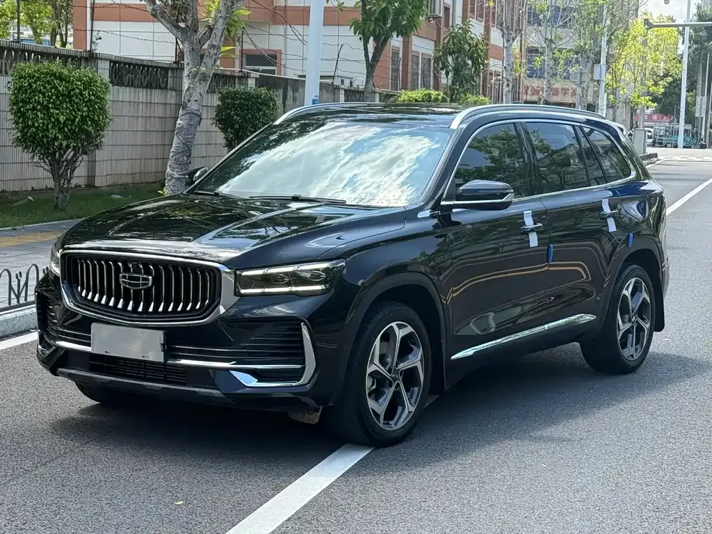 Geely Xingyue L — фото 1
