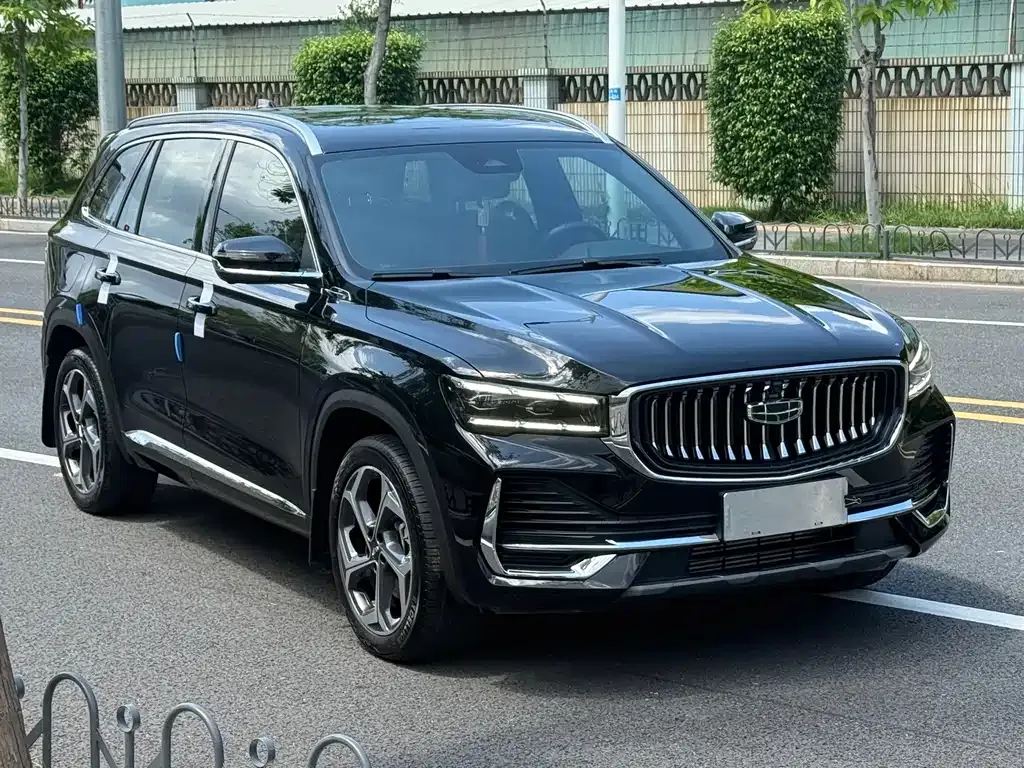 Geely Xingyue L — фото 9