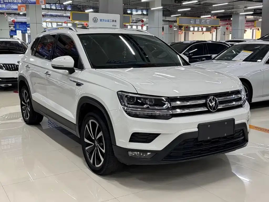 Volkswagen Tharu — фото 2