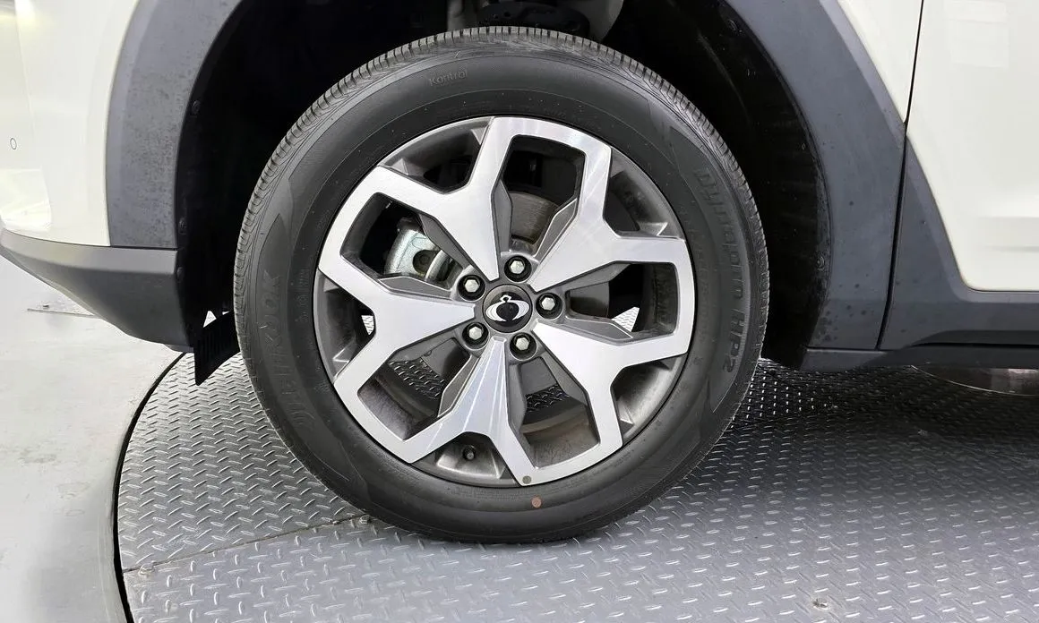 KG Mobility (Ssangyong) Torres — фото 10