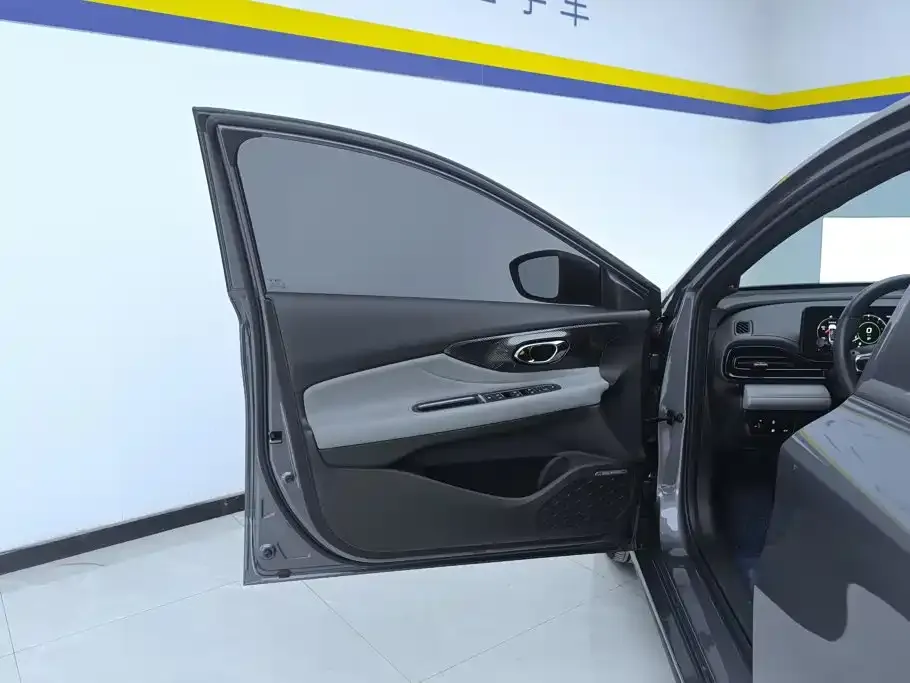 GAC Motor Shadow Leopard — фото 7