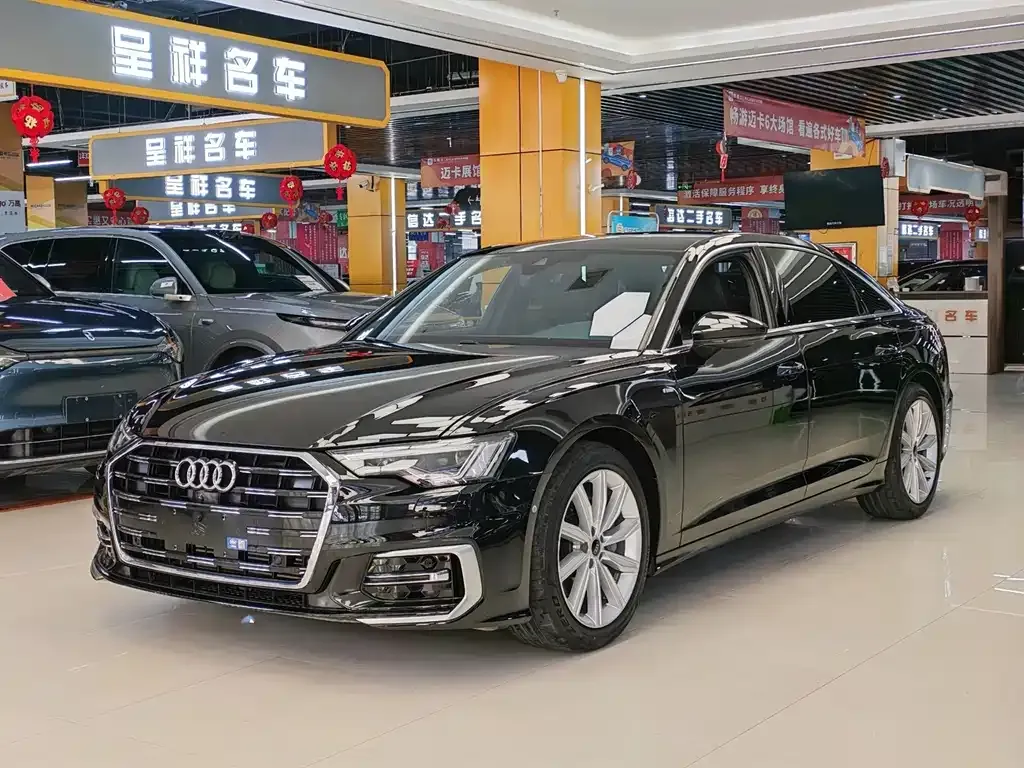 Audi A6L — фото 1
