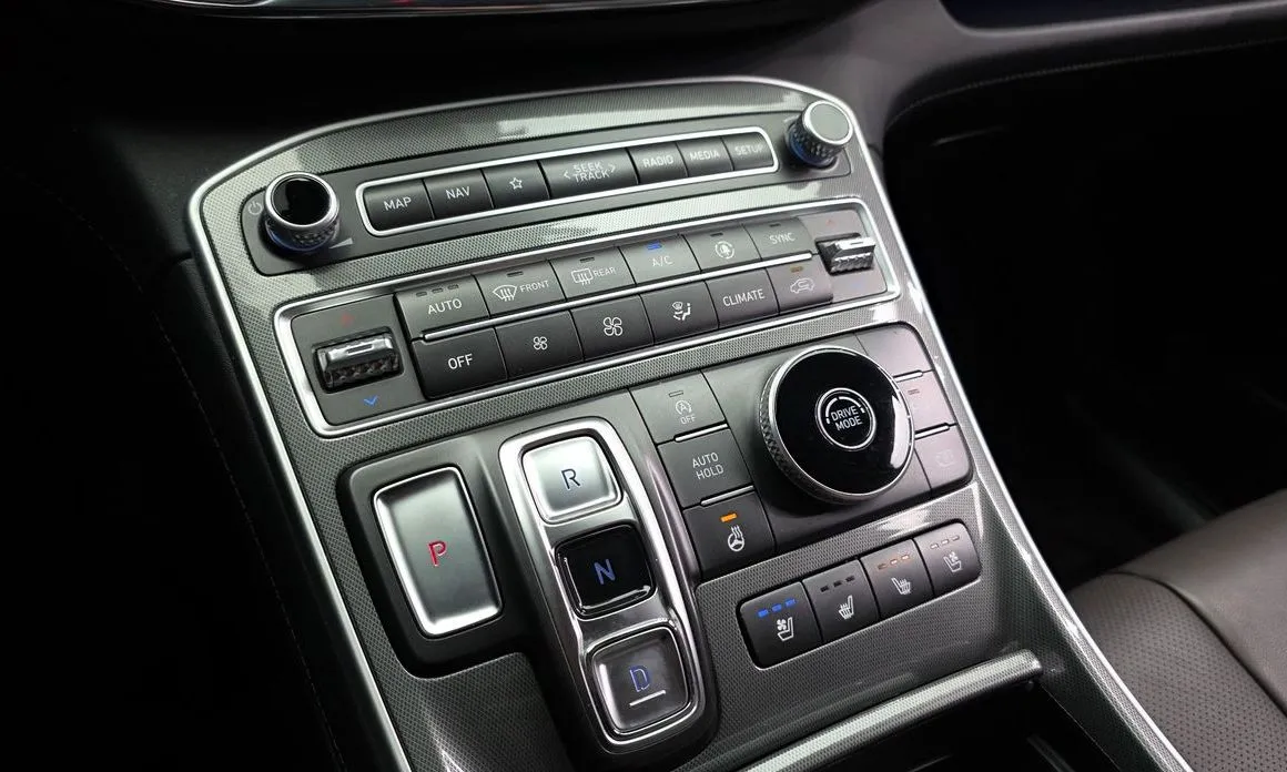 Hyundai Santafe — фото 7