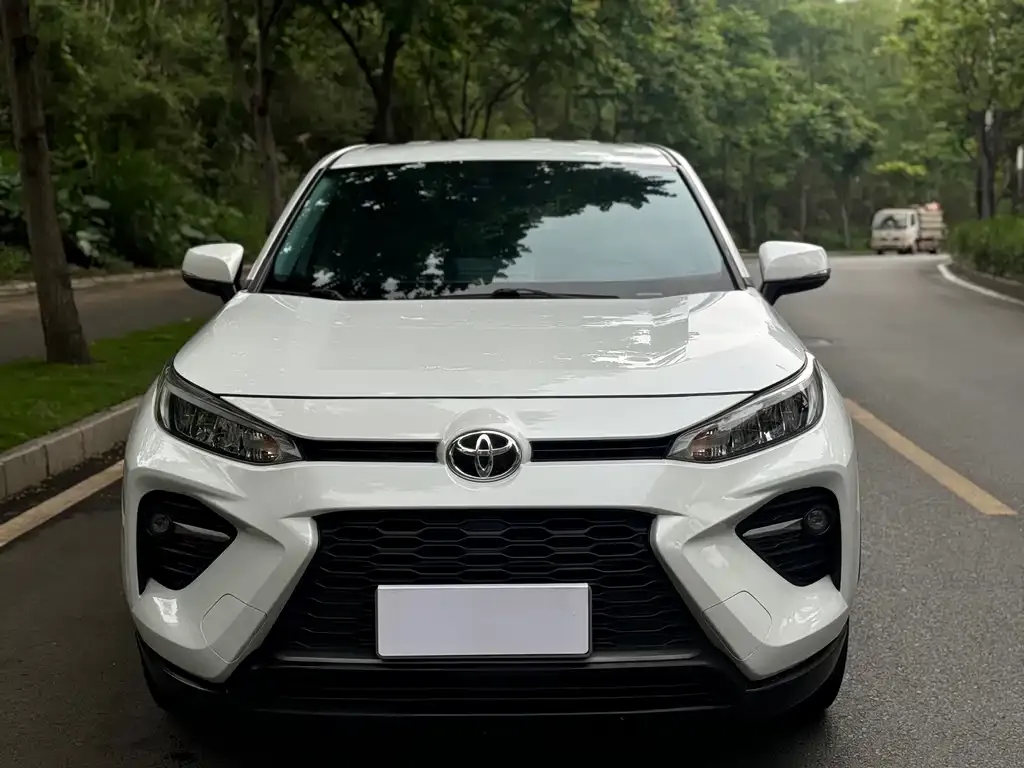 Toyota Wildlander — фото 2