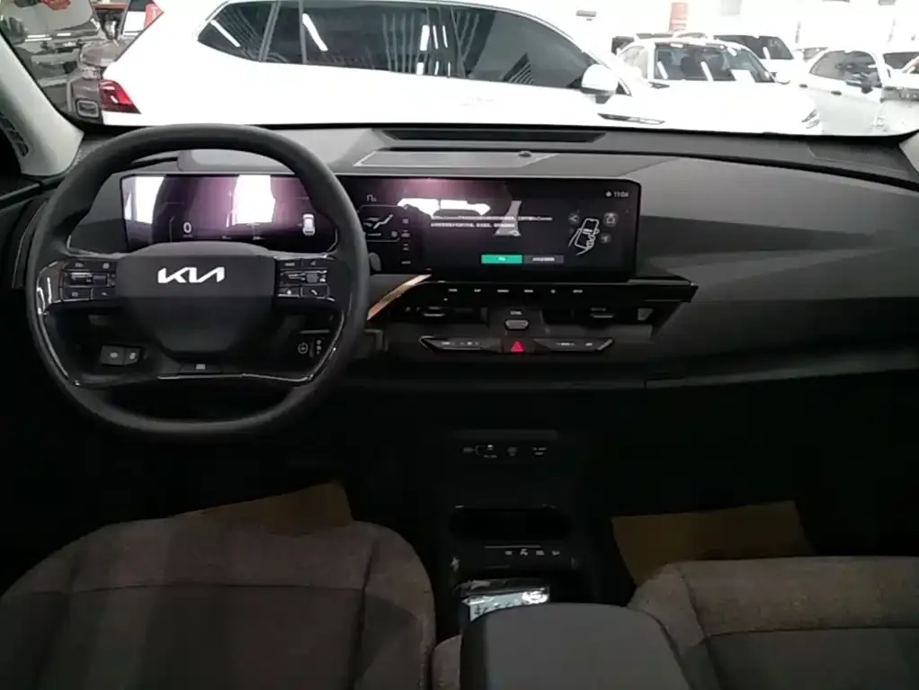 Kia EV5 — фото 10