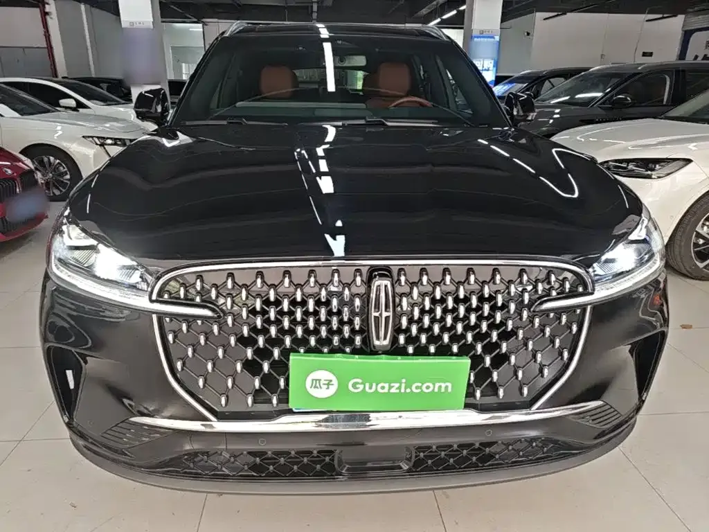 Lincoln Aviator — фото 10