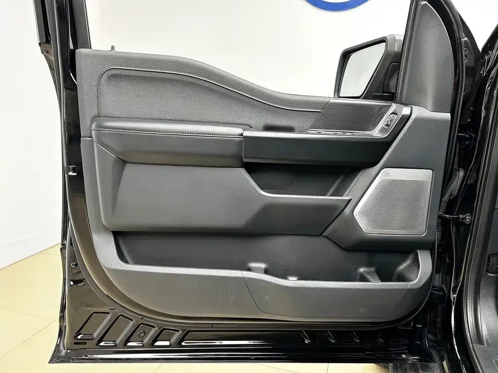 Ford F-150 Raptor — фото 10