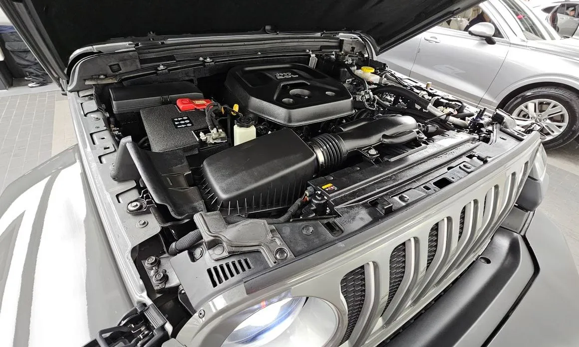 Jeep Wrangler — фото 10
