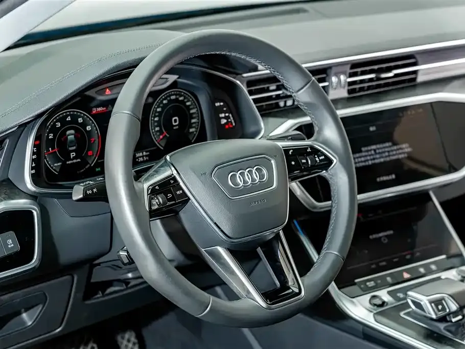 Audi A6L — фото 4