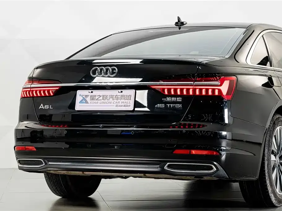 Audi A6L — фото 8