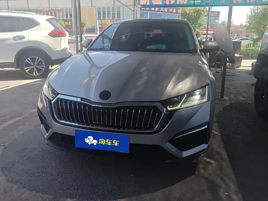 Skoda Octavia — фото 10