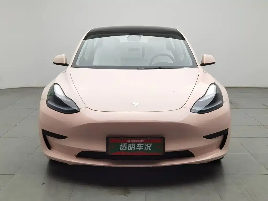 Tesla Model 3 — фото 9