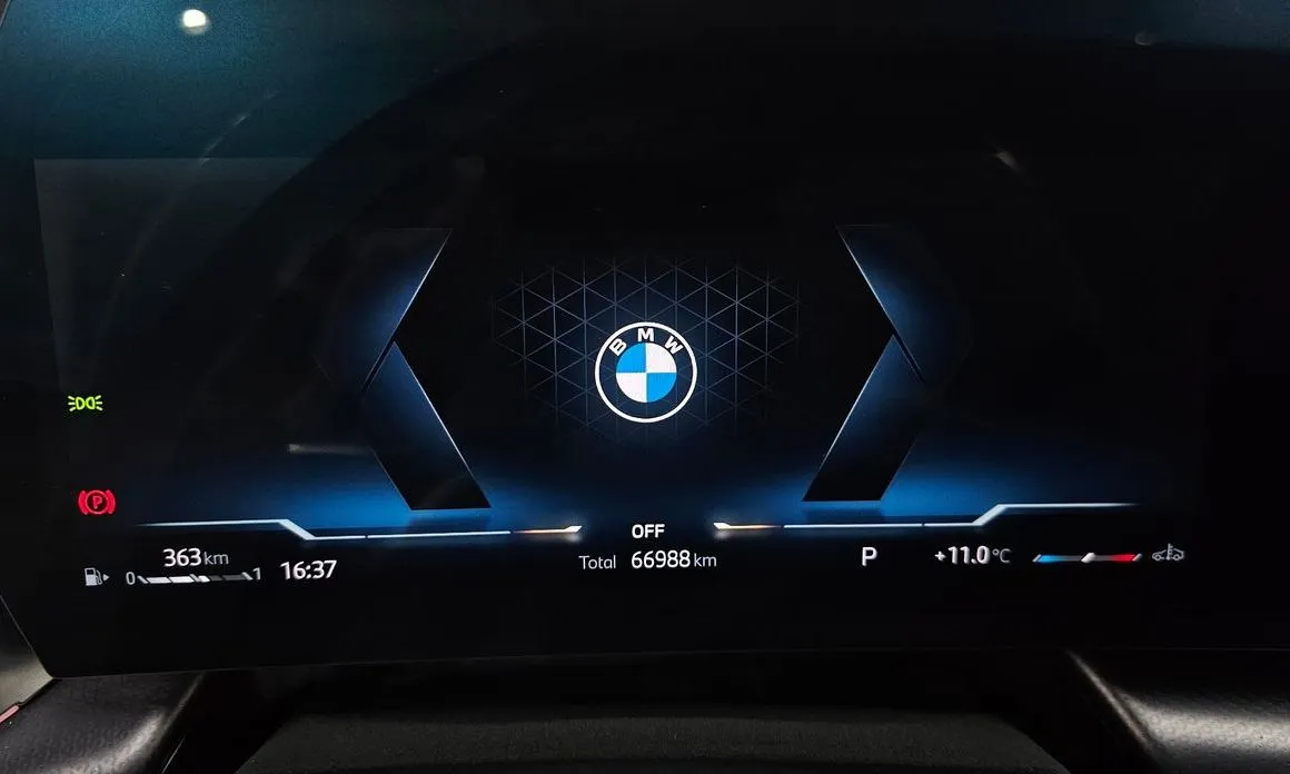 BMW X1 — фото 3