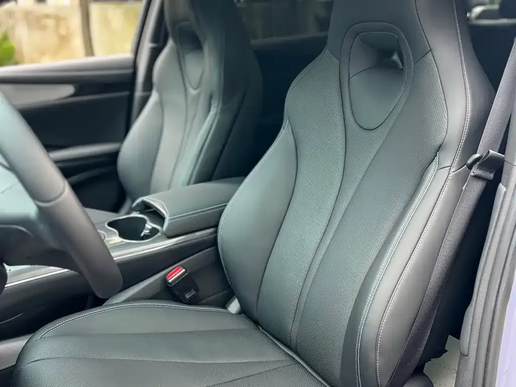 BYD Seal — фото 9