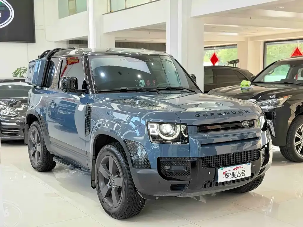 Land Rover Defender — фото 8
