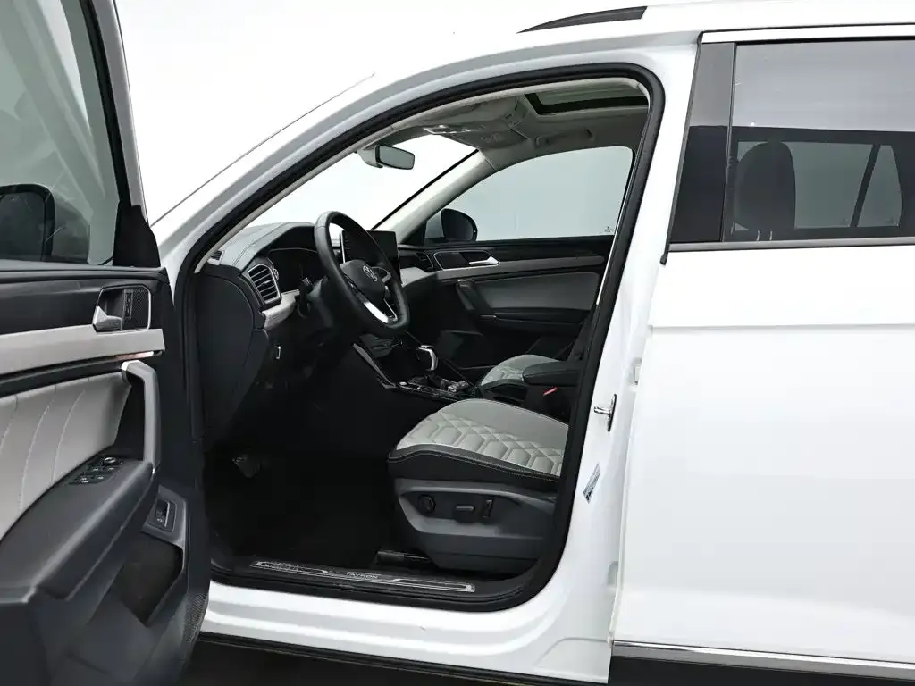 Volkswagen Tayron — фото 10