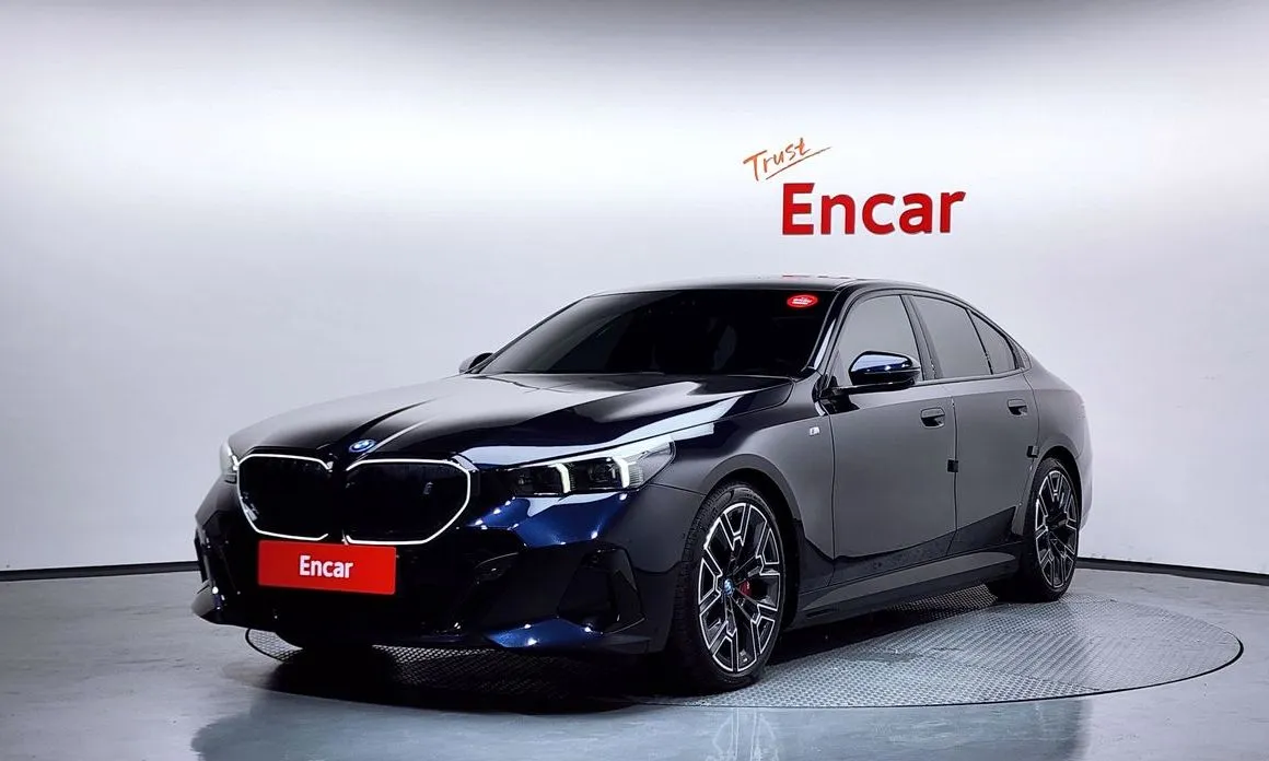 BMW i5 — фото 1