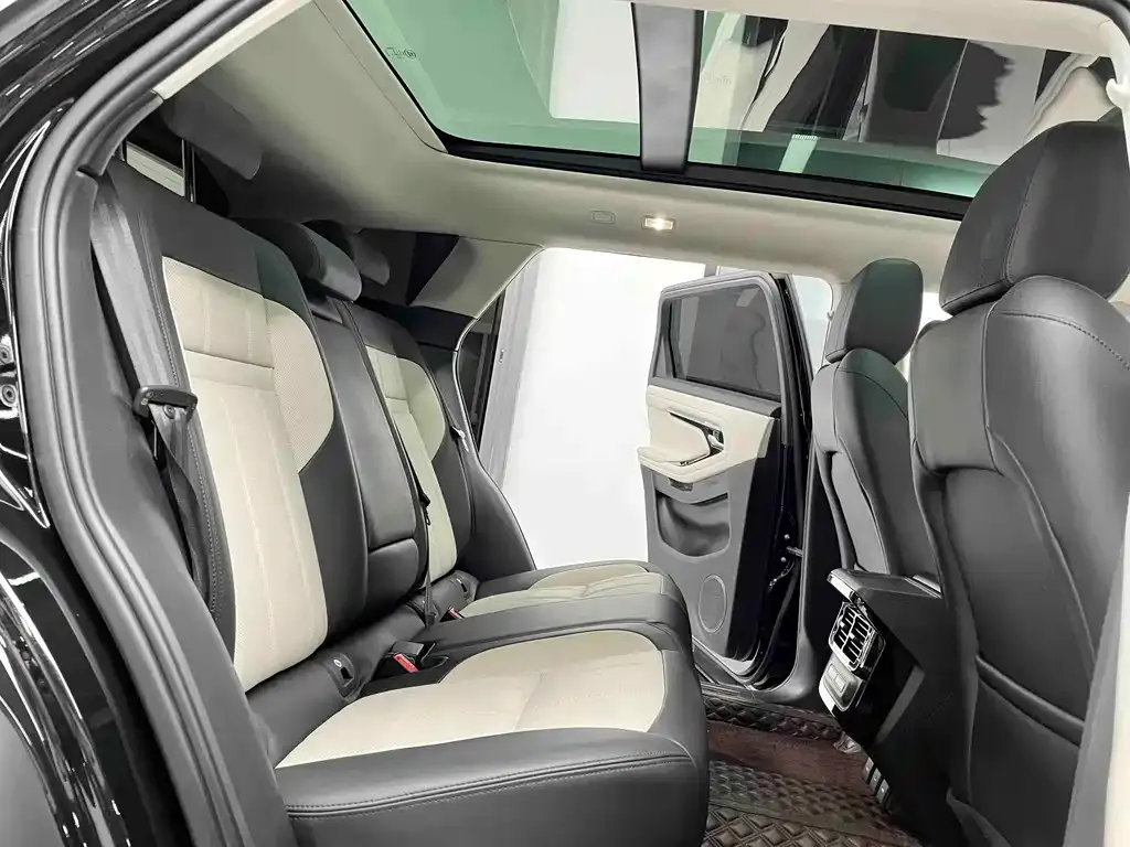 Land Rover Evoque — фото 5