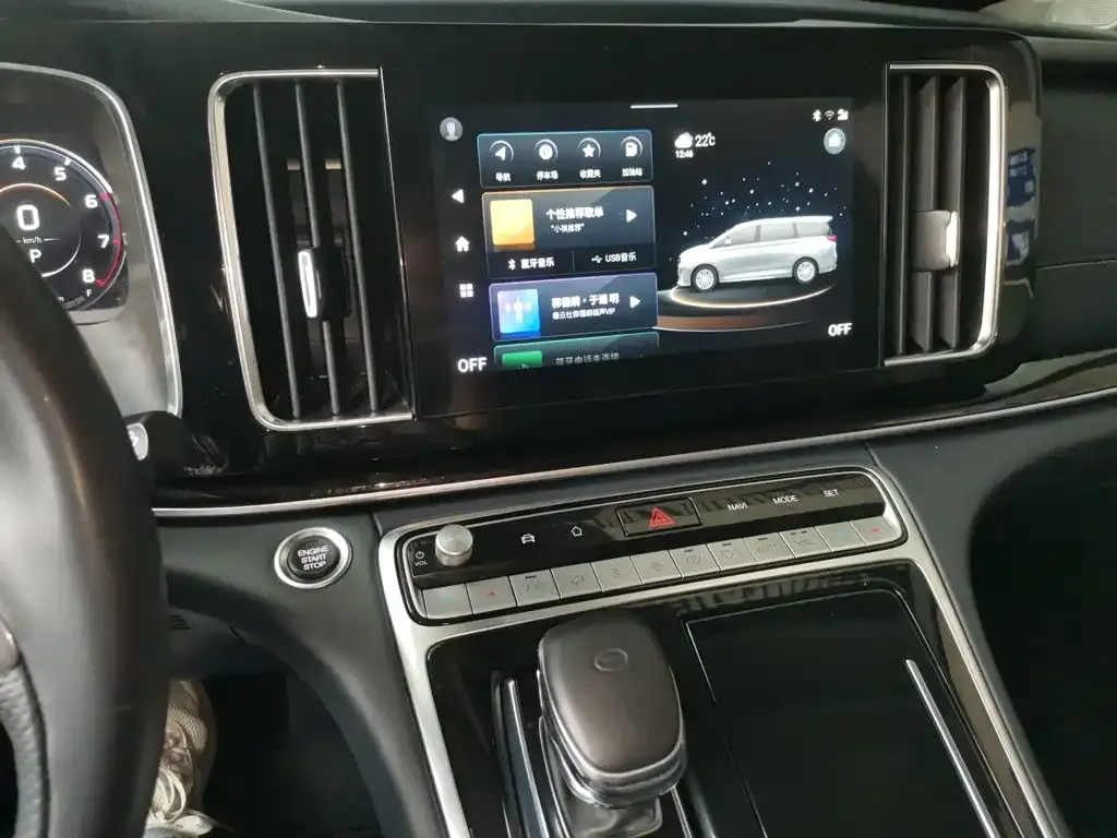 GAC Motor Trumpchi M8 — фото 10