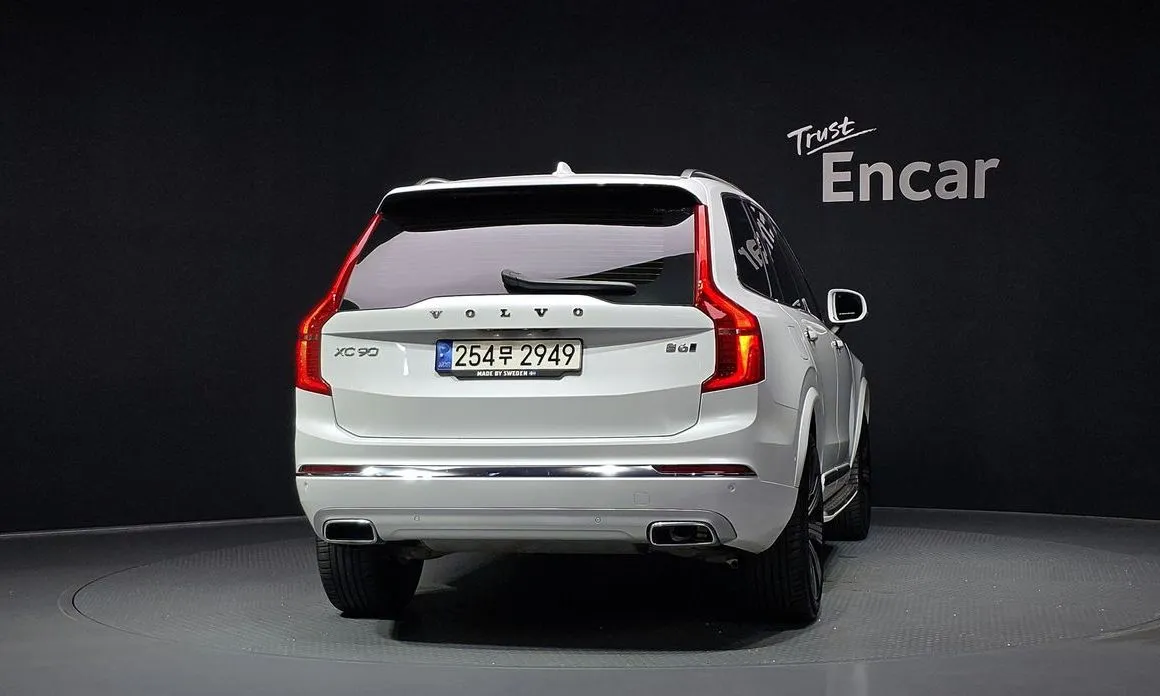 Volvo XC90 — фото 2