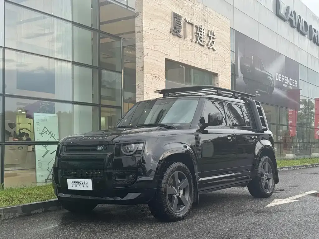 Land Rover Defender — фото 1