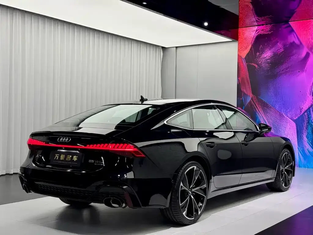 Audi A7 — фото 4