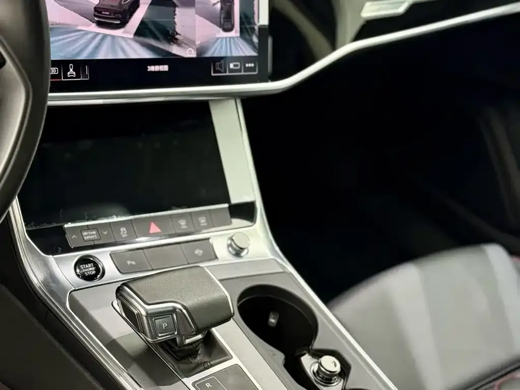 Audi A7 — фото 2