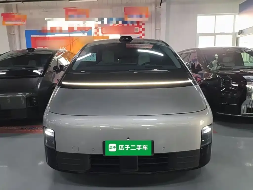 Li Auto MEGA — фото 6