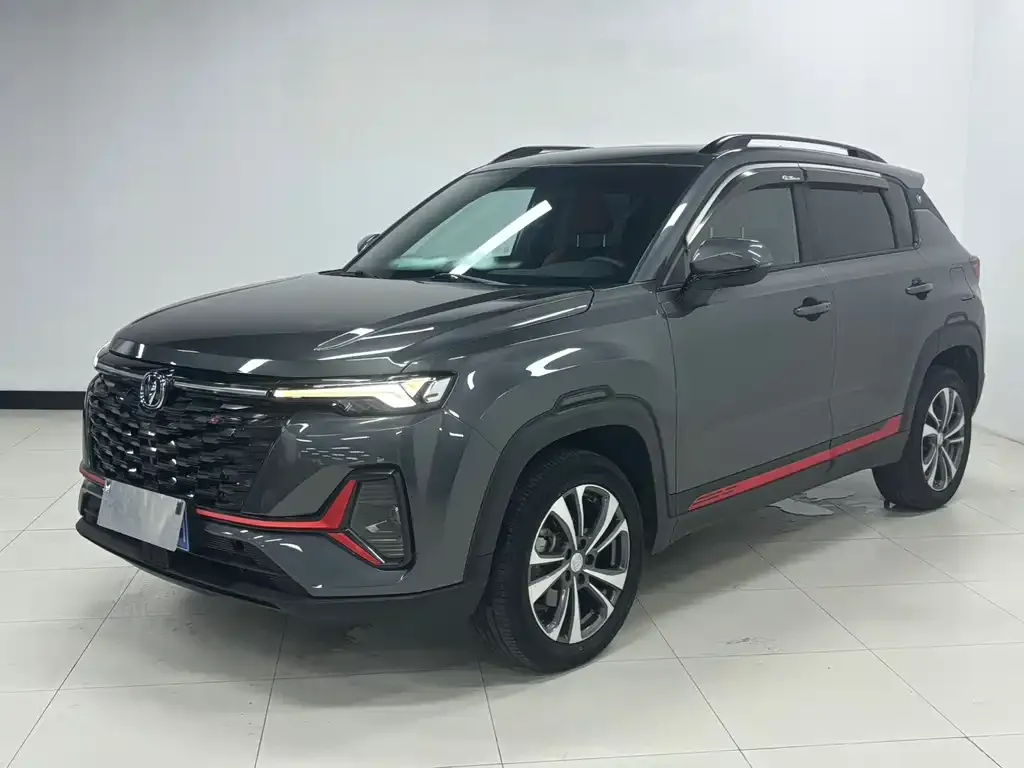 Changan CS35PLUS — фото 1