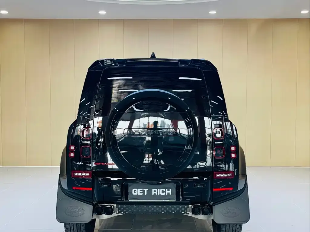 Land Rover Defender — фото 2